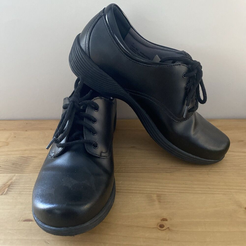 Dansko Work Wonders Sneakers Black Leather  Slip Resistant Lace-up Shoes Sz 42